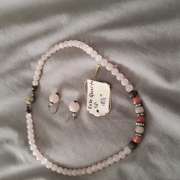 Rose quartz necklace with earrings - Picture 4 of 4